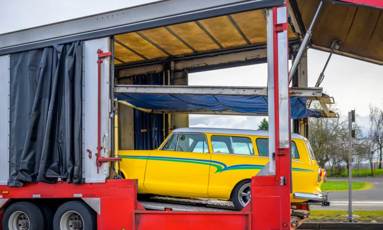Skilled Enclosed Auto Hauler Drivers